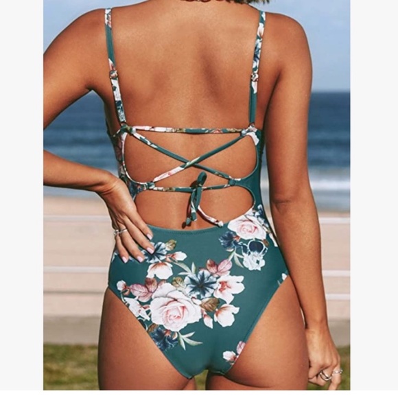 Cupshe Green Floral Lace Up One Piece Swimsuit - Picture 2 of 2
